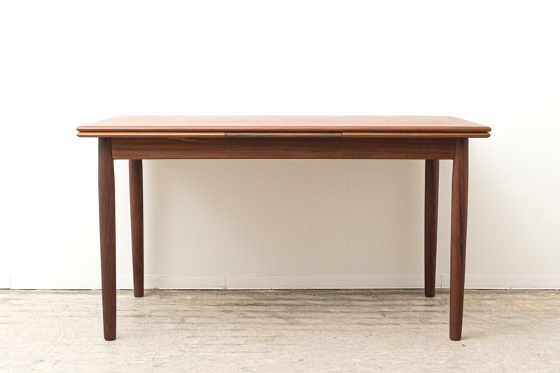 北欧家具　デンマーク　ダイニングテーブル　エクステンション