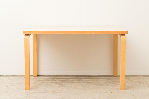 北欧家具　artek　アルヴァ・アアルト　デスク