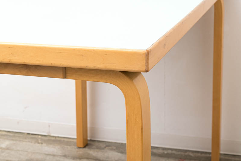 北欧家具　artek　アルヴァ・アアルト　デスク