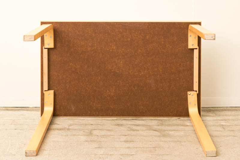 北欧家具　artek　アルヴァ・アアルト　テーブル
