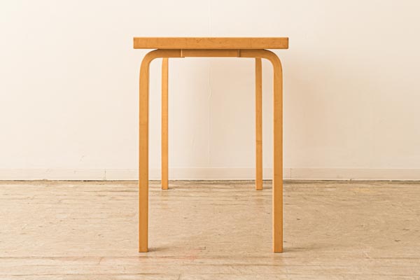 北欧家具　artek　アルヴァ・アアルト　テーブル