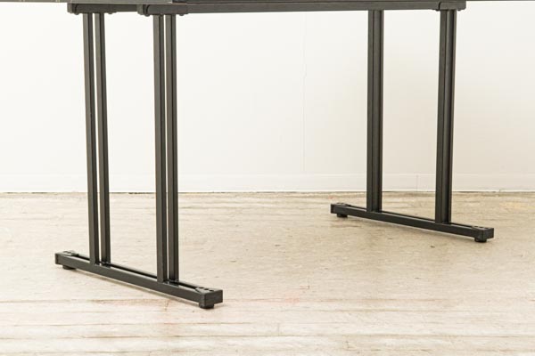 北欧家具　ウリヨ・クッカプーロ　テーブル