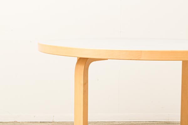 北欧家具　artek　アルヴァ・アアルト　テーブル