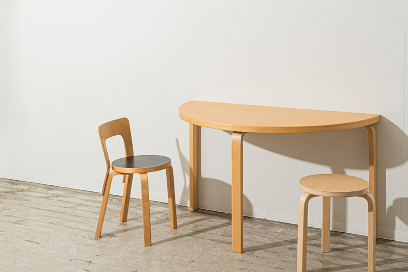 北欧家具talo Alvar Aalto アルヴァ・アアルト 半円テーブル（バーチ）