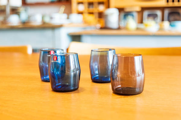 北欧雑貨　フィンランド　iittala　イッタラ　ティモ・サルパネヴァ　i-line　103　ショットグラス